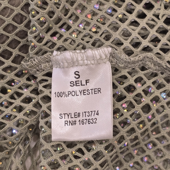 Sheer Mesh Long Sleeve Top with Fur Cuffs - Picture 5 of 7